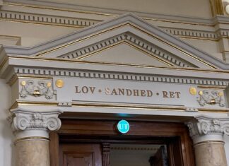 Menneskerettighetsbrudd i psykisk helsevern – rettsforhandlingene fortsetter